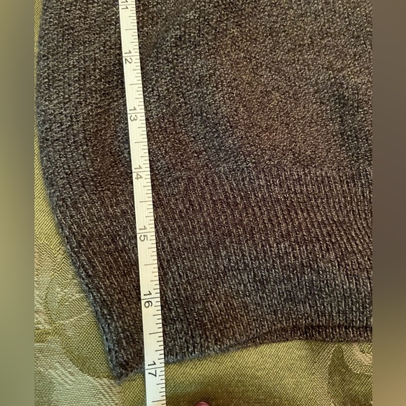 💙Men’s Docker’s Size Large knit Pull over Sweater with zipper opening. - Picture 8 of 9